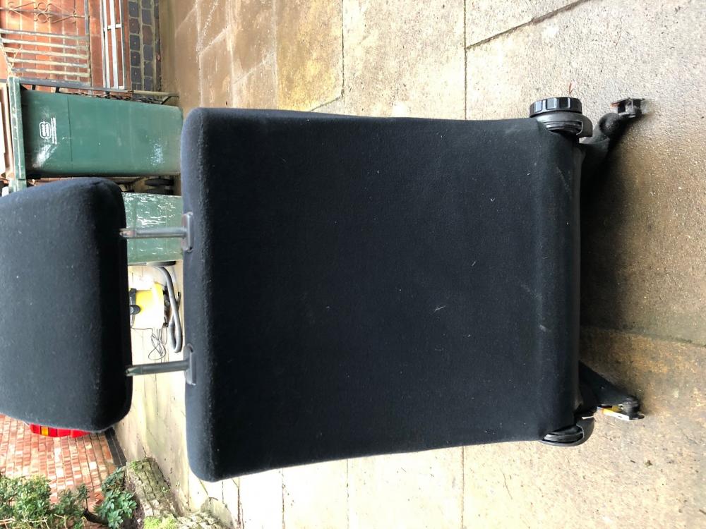 Seats 3.jpg