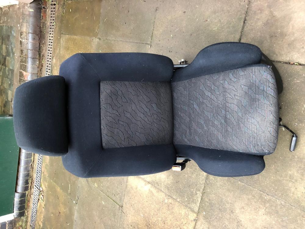 Seats 10.jpg